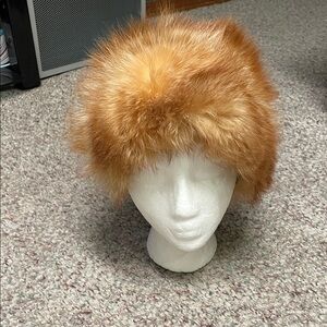 Vintage genuine fox Fur Hat in rusty Brown- like new condition